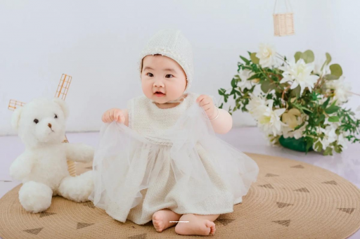 玉树孕妇几个月开始显怀